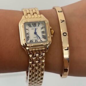 Classic Gold-Tone Roman Numeral Watch with Bracelet